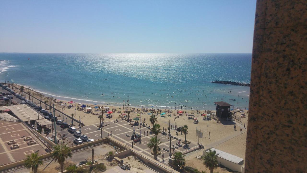 Beach Apartments Haifa Exterior foto